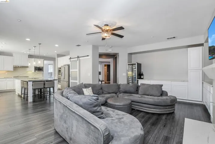 1885 Fiorita Way, Brentwood, California 94513