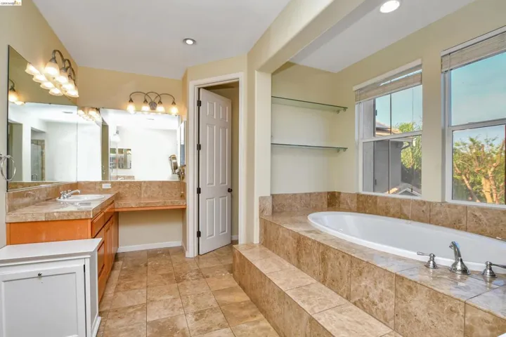 1885 Fiorita Way, Brentwood, California 94513