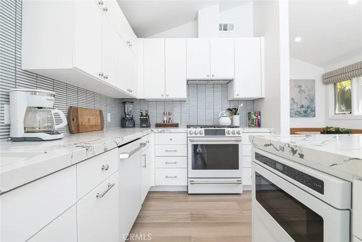 117 35th, Newport Beach, California 92663