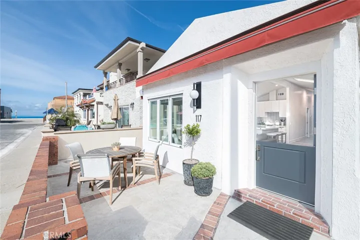 117 35th, Newport Beach, California 92663