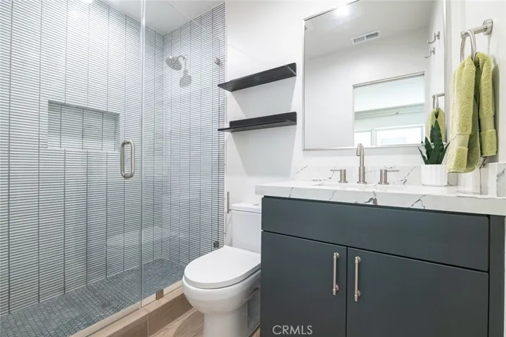 117 35th, Newport Beach, California 92663