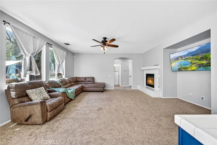 31619 Rosales Avenue, Murrieta, California 92563