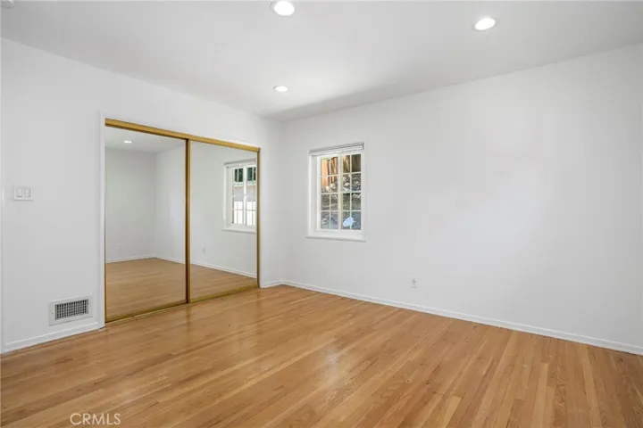 21823 Providencia Street, Woodland Hills, California 91364