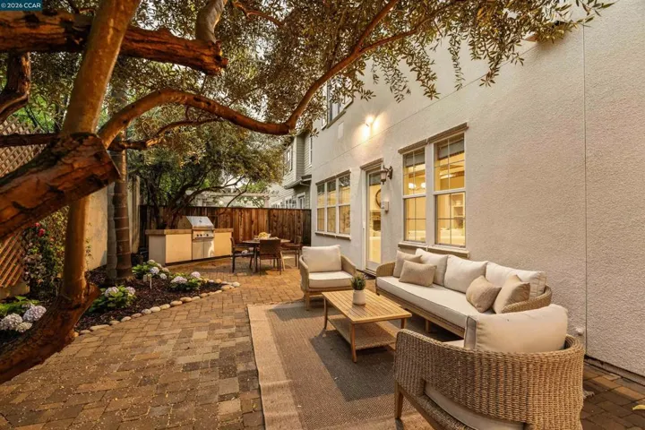 5325 Pembroke Way, San Ramon, California 94582
