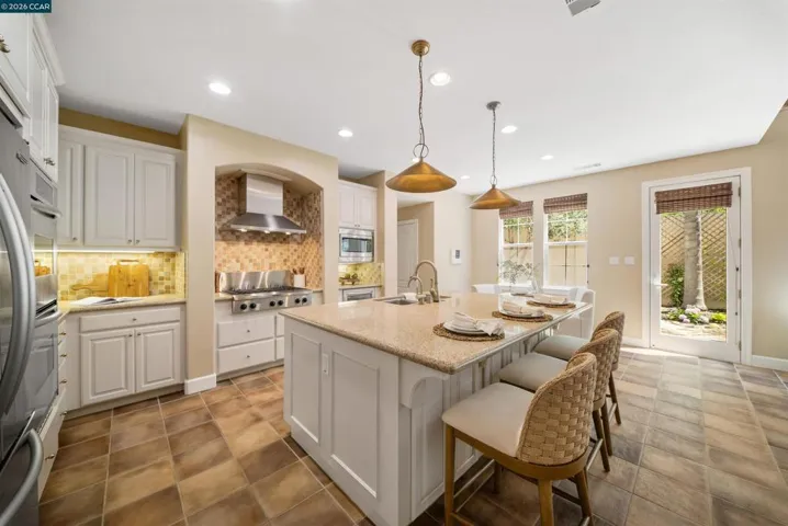 5325 Pembroke Way, San Ramon, California 94582