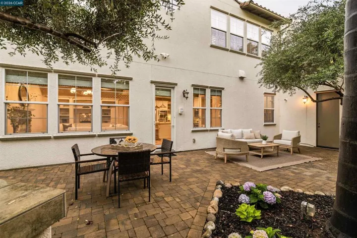 5325 Pembroke Way, San Ramon, California 94582