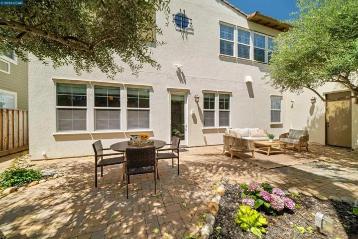 5325 Pembroke Way, San Ramon, California 94582