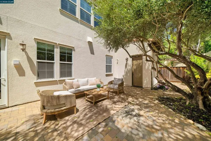 5325 Pembroke Way, San Ramon, California 94582