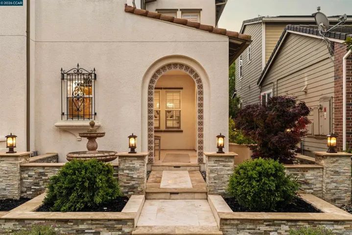 5325 Pembroke Way, San Ramon, California 94582
