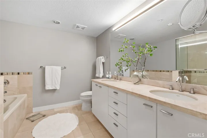 3141 Michelson 508, Irvine, California 92612
