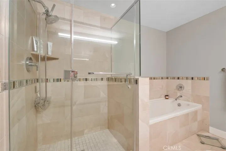 3141 Michelson 508, Irvine, California 92612
