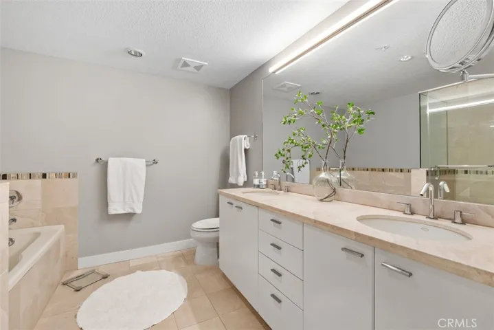 3141 Michelson 508, Irvine, California 92612