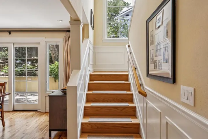 471 Dry Creek Road, Monterey, California 93940
