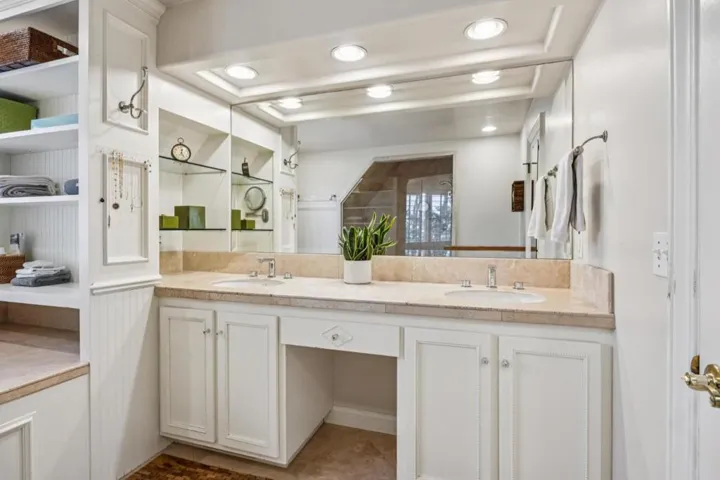 471 Dry Creek Road, Monterey, California 93940