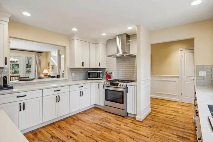 471 Dry Creek Road, Monterey, California 93940