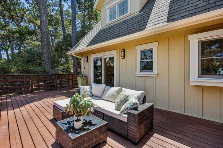 471 Dry Creek Road, Monterey, California 93940