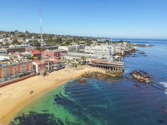 471 Dry Creek Road, Monterey, California 93940
