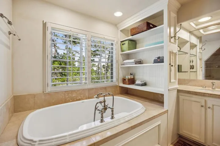 471 Dry Creek Road, Monterey, California 93940