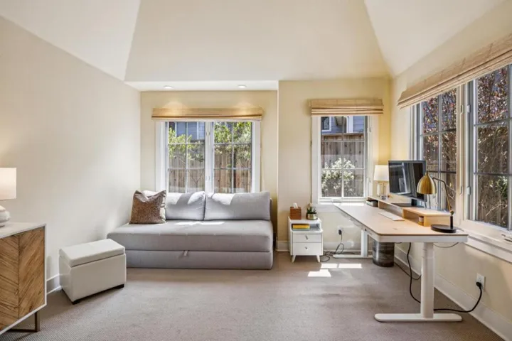 471 Dry Creek Road, Monterey, California 93940