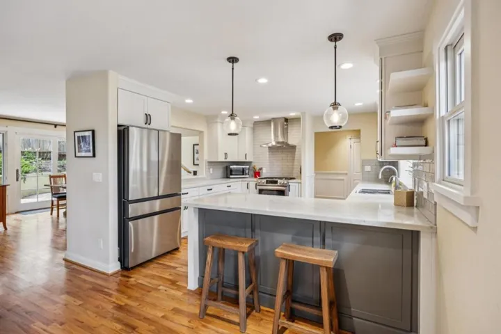 471 Dry Creek Road, Monterey, California 93940