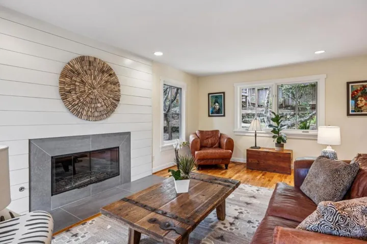 471 Dry Creek Road, Monterey, California 93940