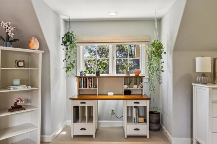 471 Dry Creek Road, Monterey, California 93940