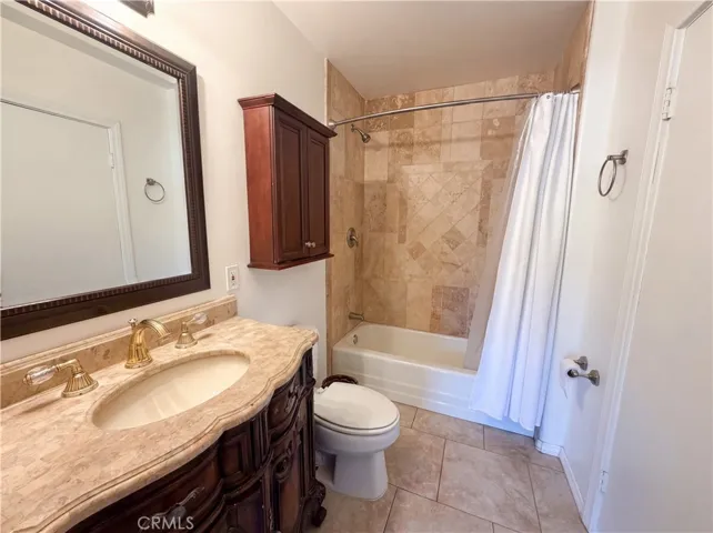 718 Blue Jay, Big Bear Lake, California 92315