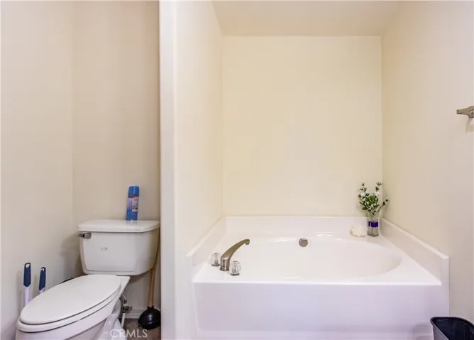 5038 Oak Rd, Midpines, California 95345