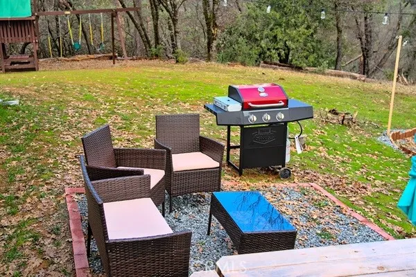 5038 Oak Rd, Midpines, California 95345