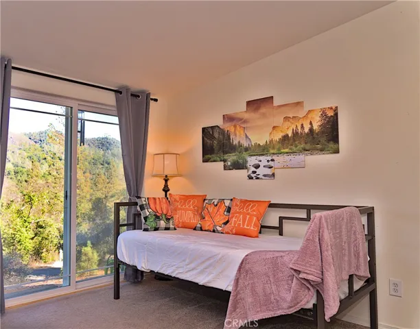 5038 Oak Rd, Midpines, California 95345