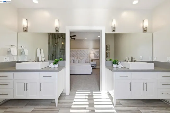 2133 Pleasant View Lane, Livermore, California 94550