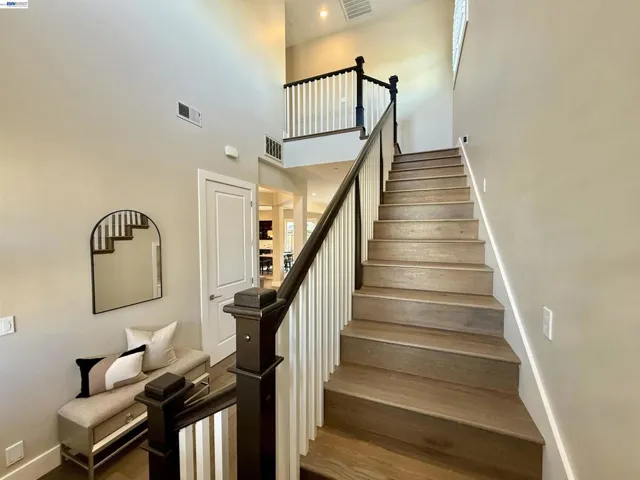 2133 Pleasant View Lane, Livermore, California 94550