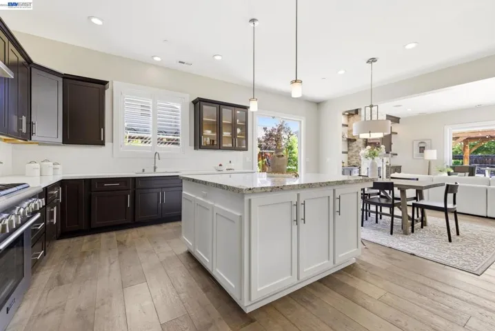 2133 Pleasant View Lane, Livermore, California 94550