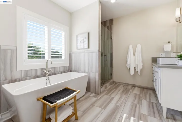 2133 Pleasant View Lane, Livermore, California 94550
