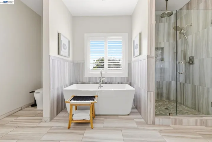 2133 Pleasant View Lane, Livermore, California 94550