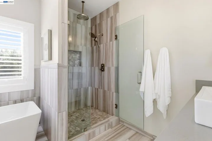 2133 Pleasant View Lane, Livermore, California 94550