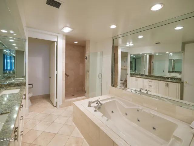 1260 Beverly_Small-51