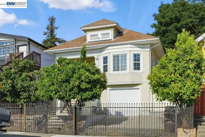 2506 Highland Ave, Oakland, California 94606
