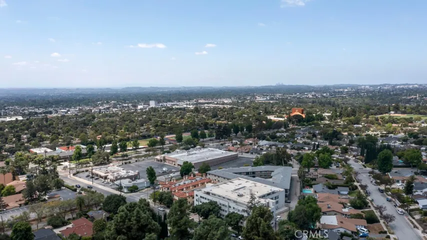 1015 N Michillinda 302, Pasadena, California 91107