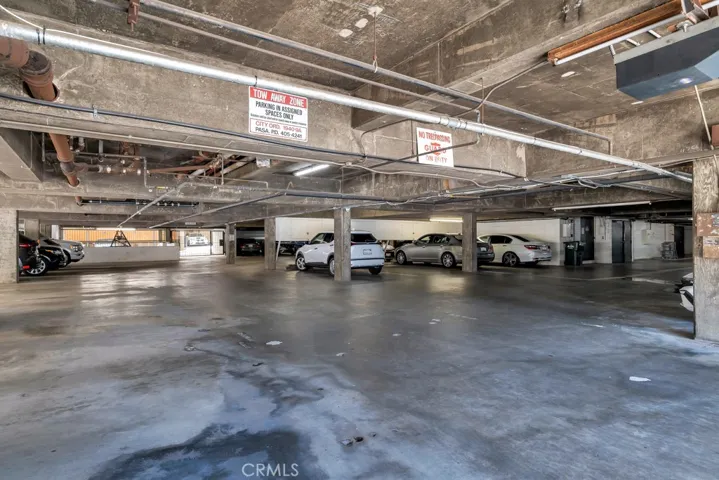 1015 N Michillinda 302, Pasadena, California 91107