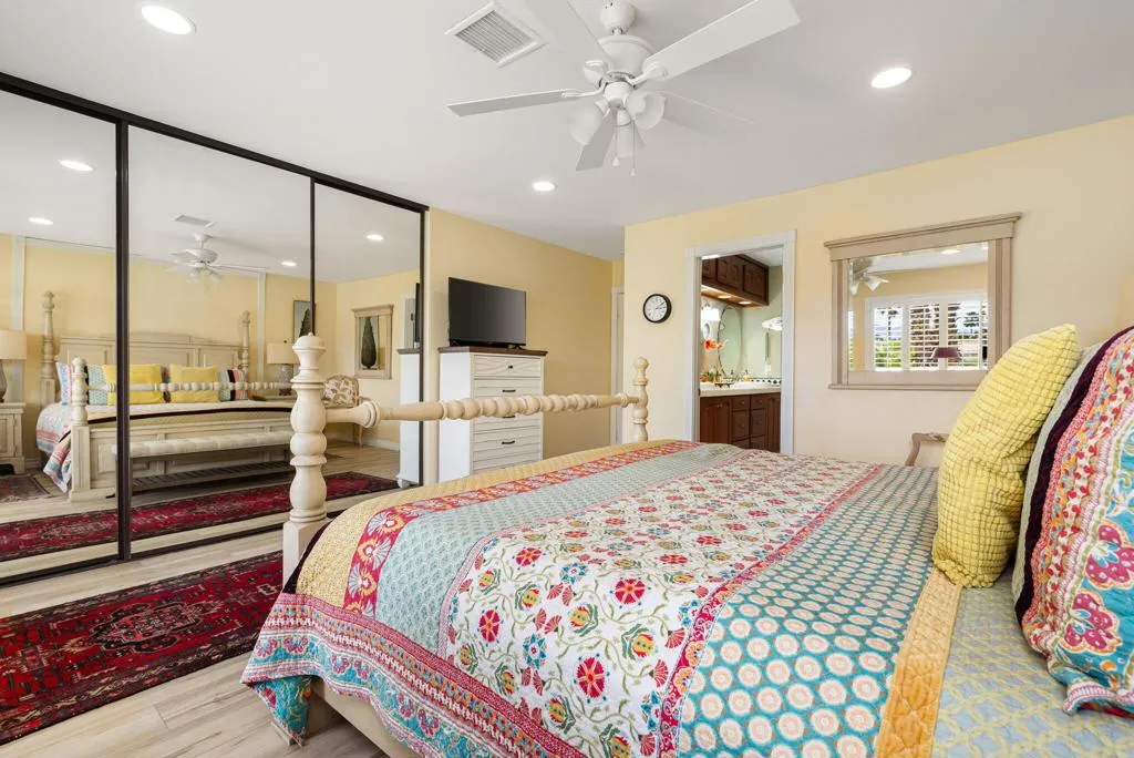 40-web-or-mls-LFBayside_OPMG_0326_040