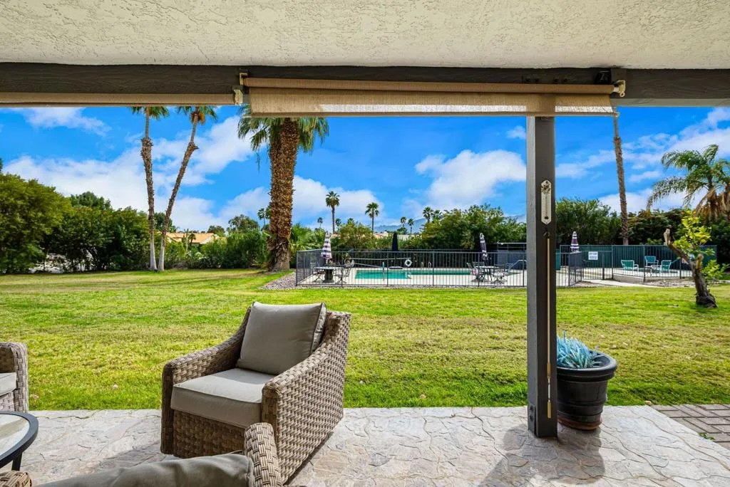 30-web-or-mls-LFBayside_OPMG_0326_030
