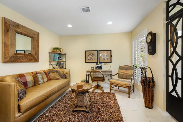 28-web-or-mls-LFBayside_OPMG_0326_028