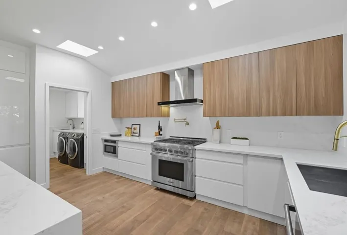 15560 Blossom Hill Road, Los Gatos, California 95032