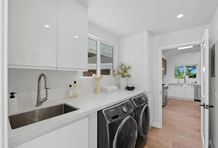 15560 Blossom Hill Road, Los Gatos, California 95032