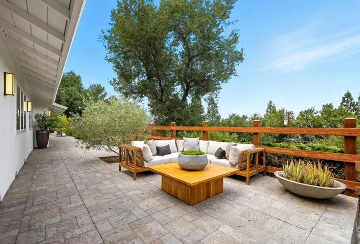 15560 Blossom Hill Road, Los Gatos, California 95032