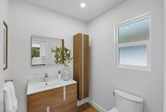 15560 Blossom Hill Road, Los Gatos, California 95032