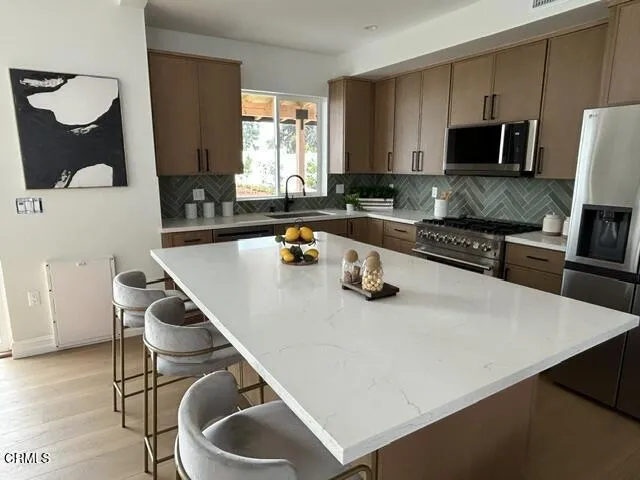 Interior Photo- Kitchen