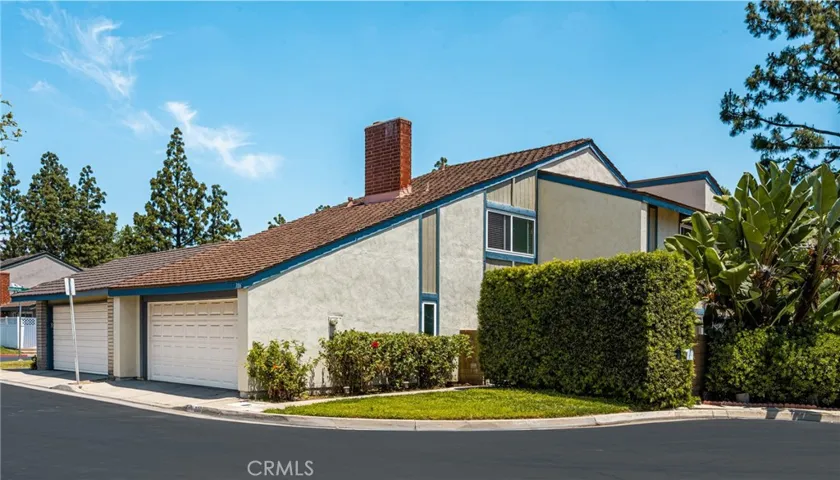 Corner unit near ample parking