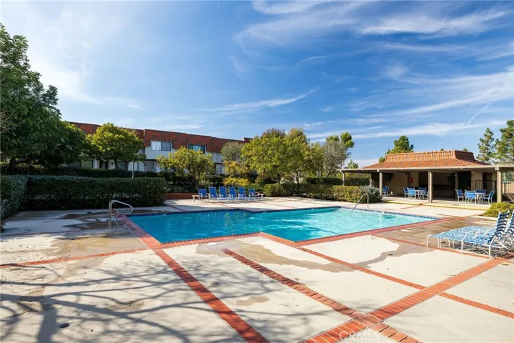 28003 Ridgebrook Court, Rancho Palos Verdes, California 90275